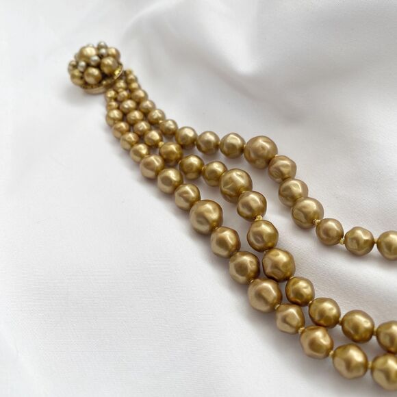 Vintage Gold Beaded Rose Flower Three Strand Bracelet with Box Clasp - Picture 4 of 5